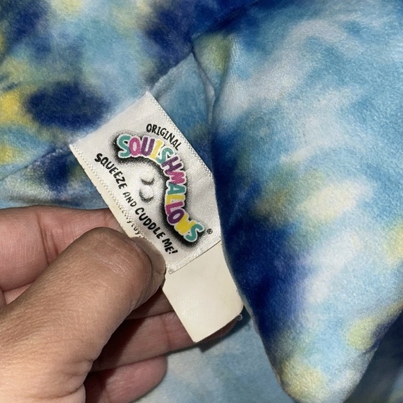 Squishmallow - Picture 5 of 6